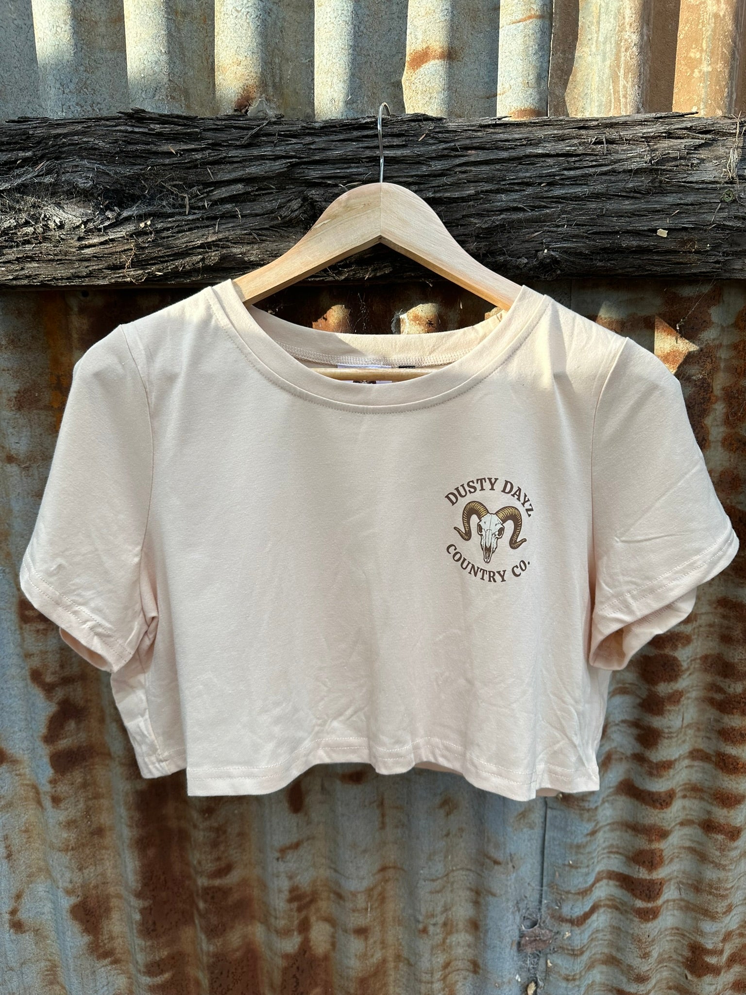 Country Crop Tee - Tan