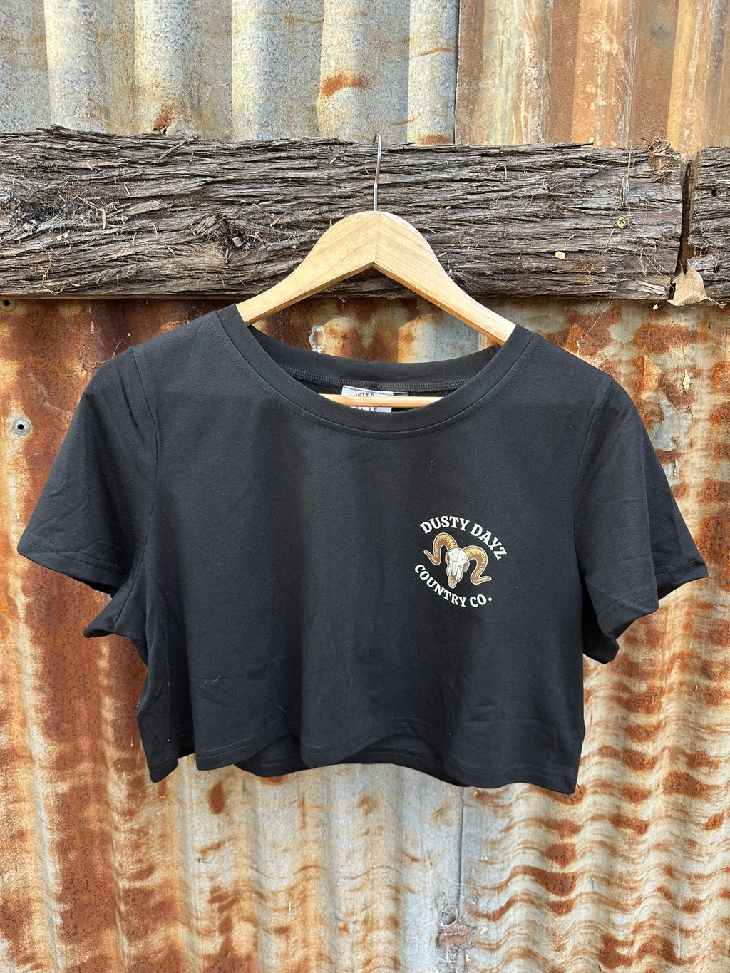Country Crop Tee - Black