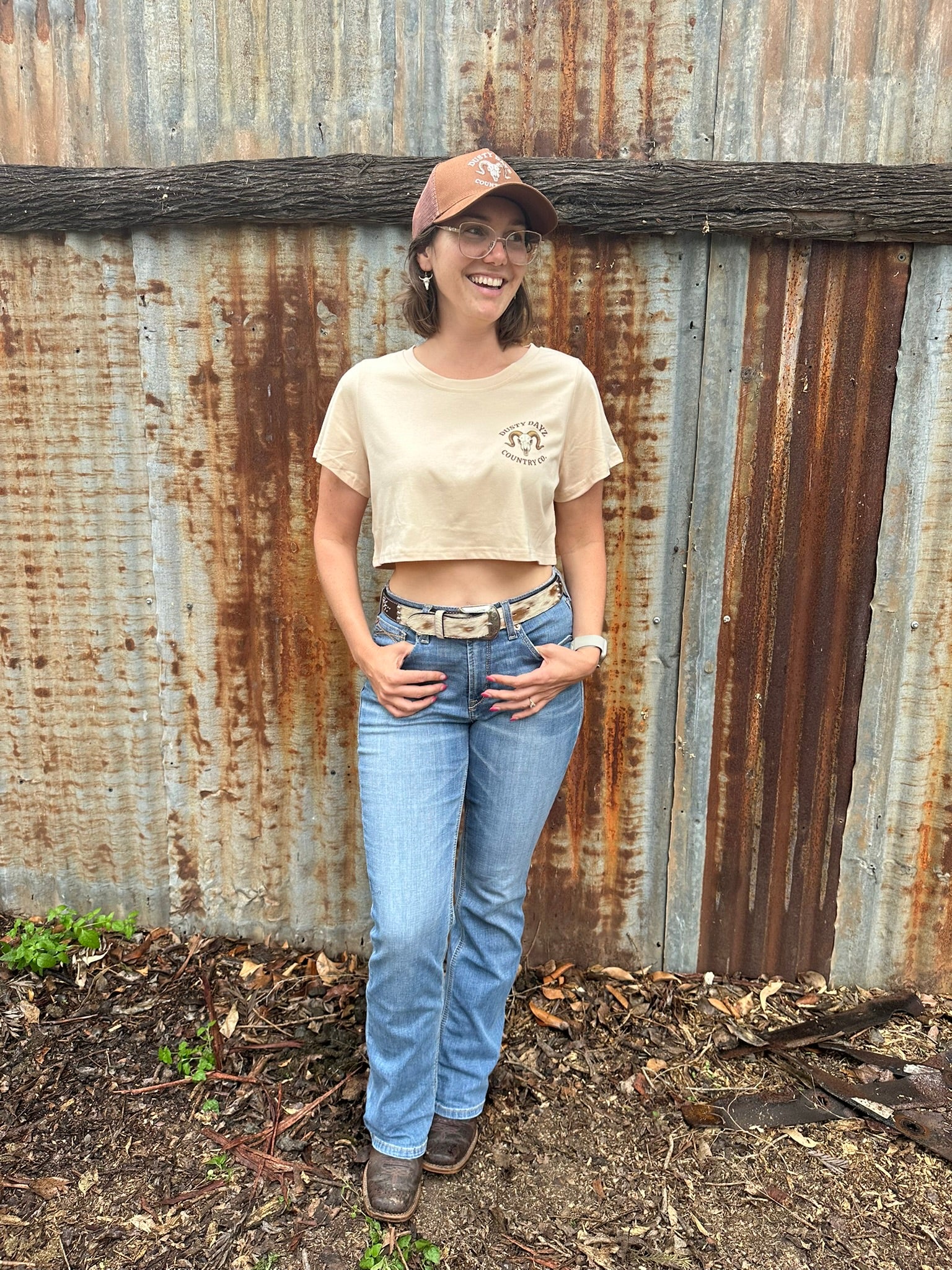 Country Crop Tee - Tan